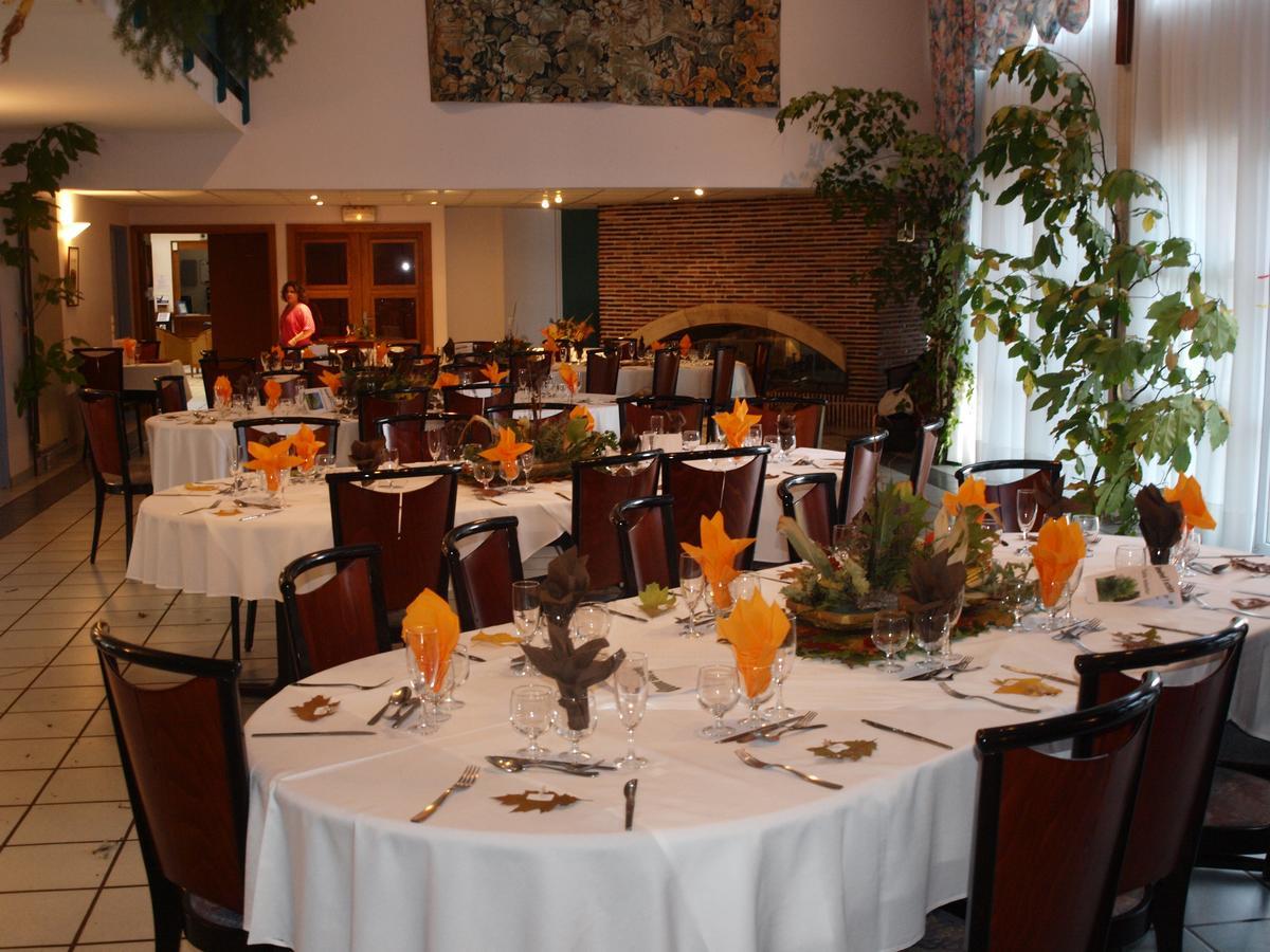 Domaine De Mont-Evray Hotel Nouan-le-Fuzelier Kültér fotó